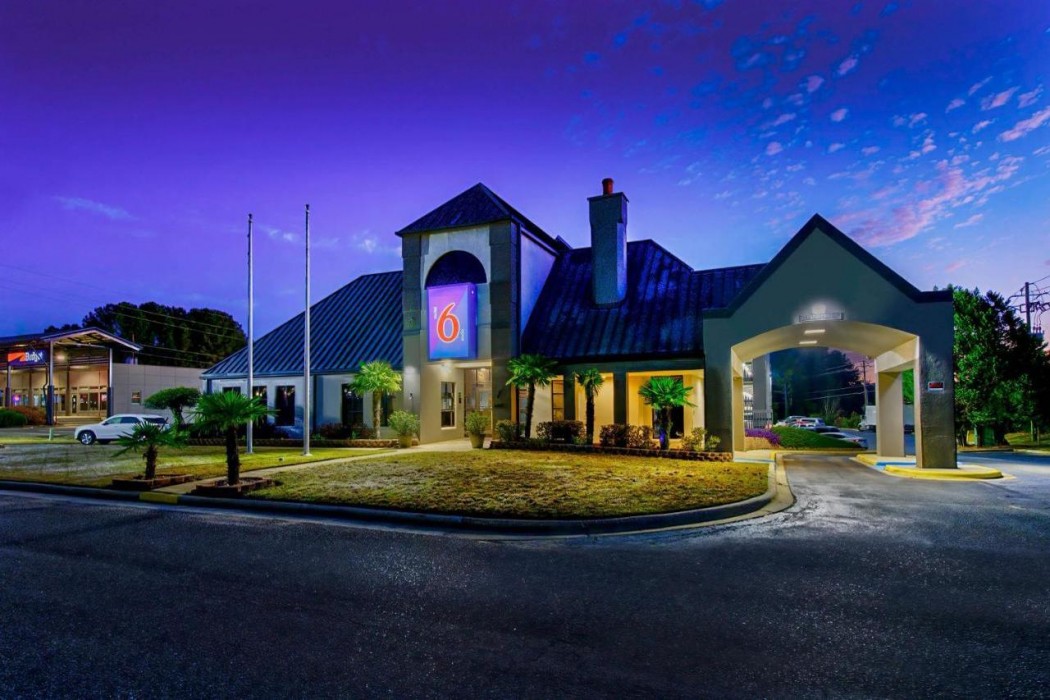 Studio6 Birmingham, AL - Medical Center image