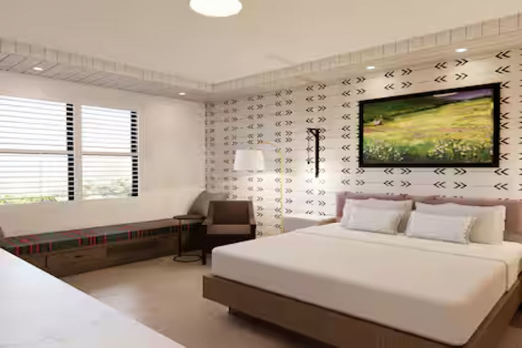 Skaneateles Fields Resort & Spa, Curio Collection by Hilton 13/58