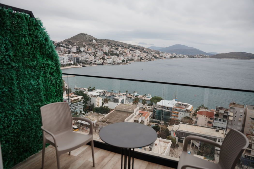 Toer Hotel Saranda 25/60