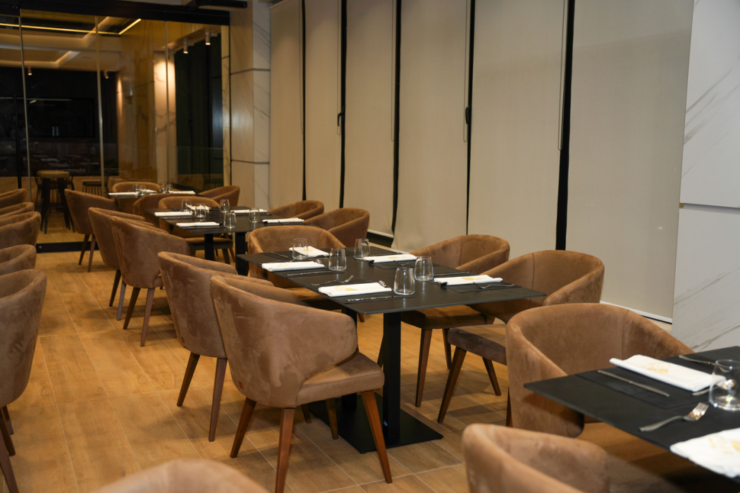 Toer Hotel Saranda 26/60