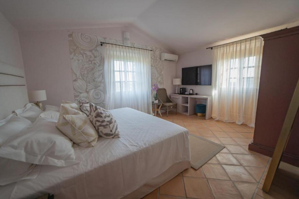 HOTEL BORGO SMERALDO 11/32