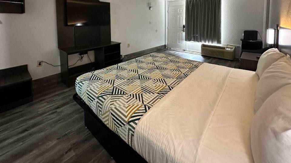 Motel6 Spartanburg, SC – Northwest / Business 85 24/69