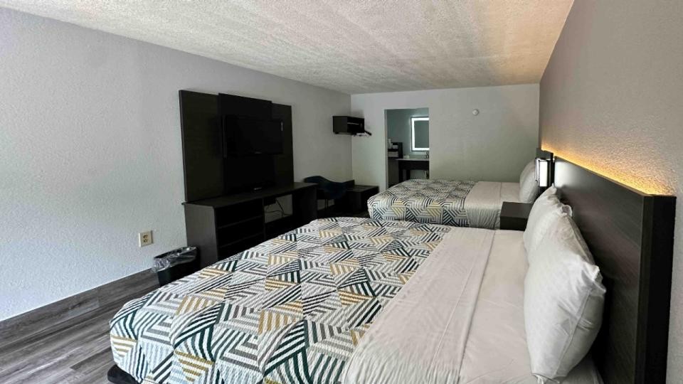 Motel6 Spartanburg, SC – Northwest / Business 85 8/69