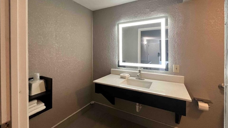 Motel6 Spartanburg, SC – Northwest / Business 85 10/69