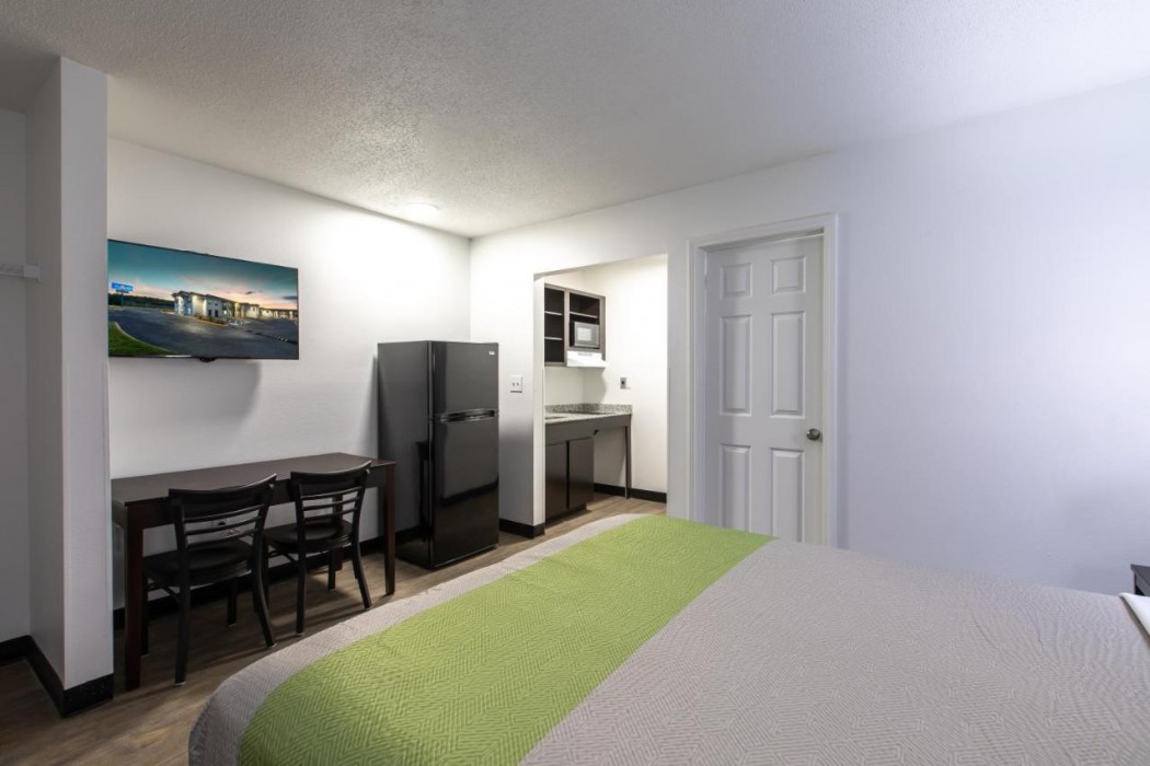 Studio6 Greenville, SC I-85 Near Downtown 14/42