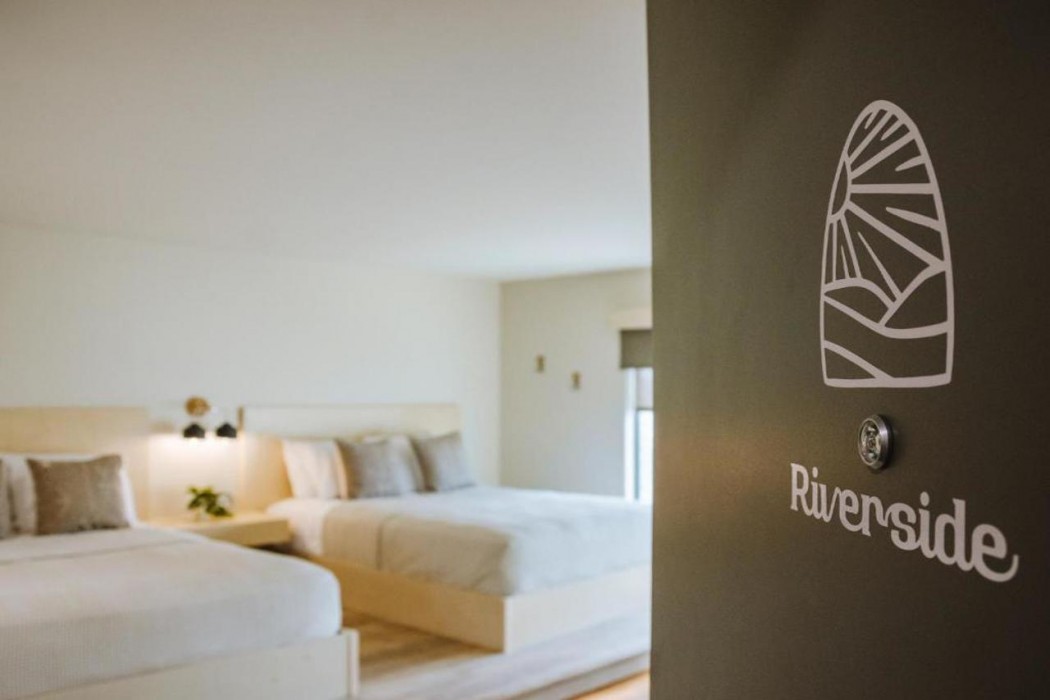 Brut Hotel 11/17