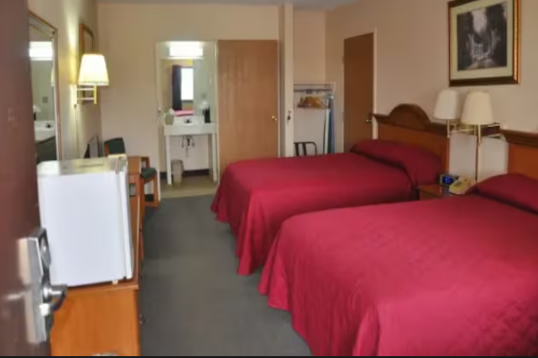 OYO Malden Airport Inn 8/39