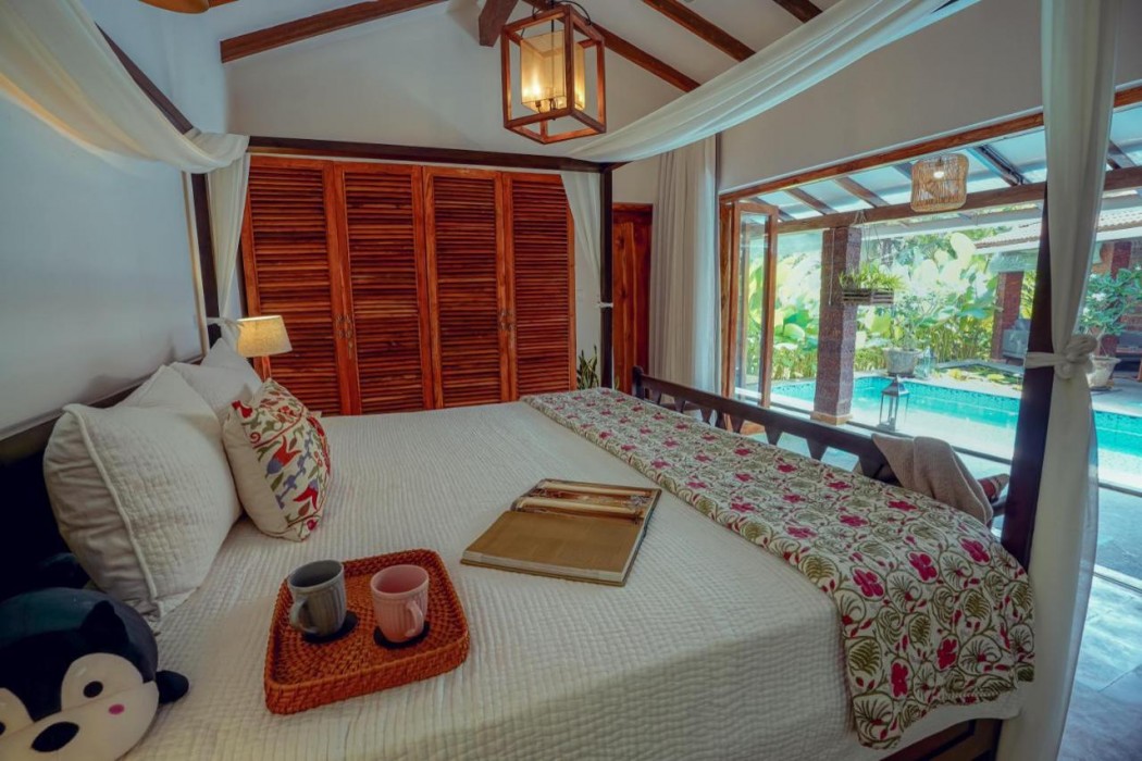 Larisa Resort Ashwem 11/29