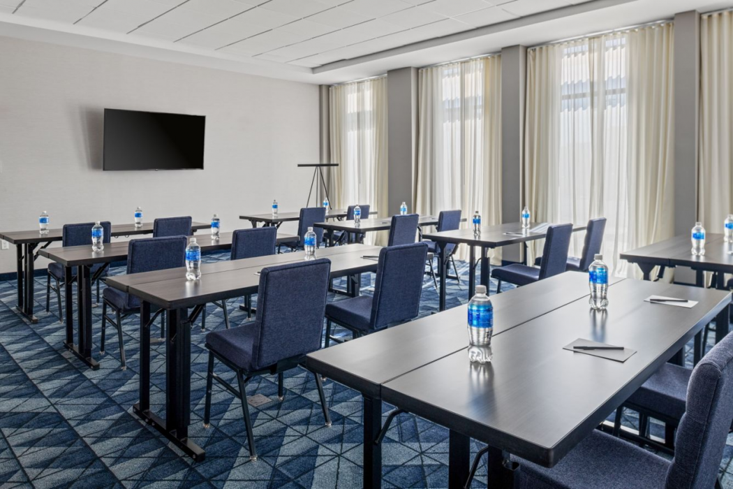 Courtyard by Marriott Modesto North 15/28
