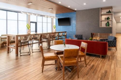 Residence Inn by Marriott Arvada Denver West 17/45