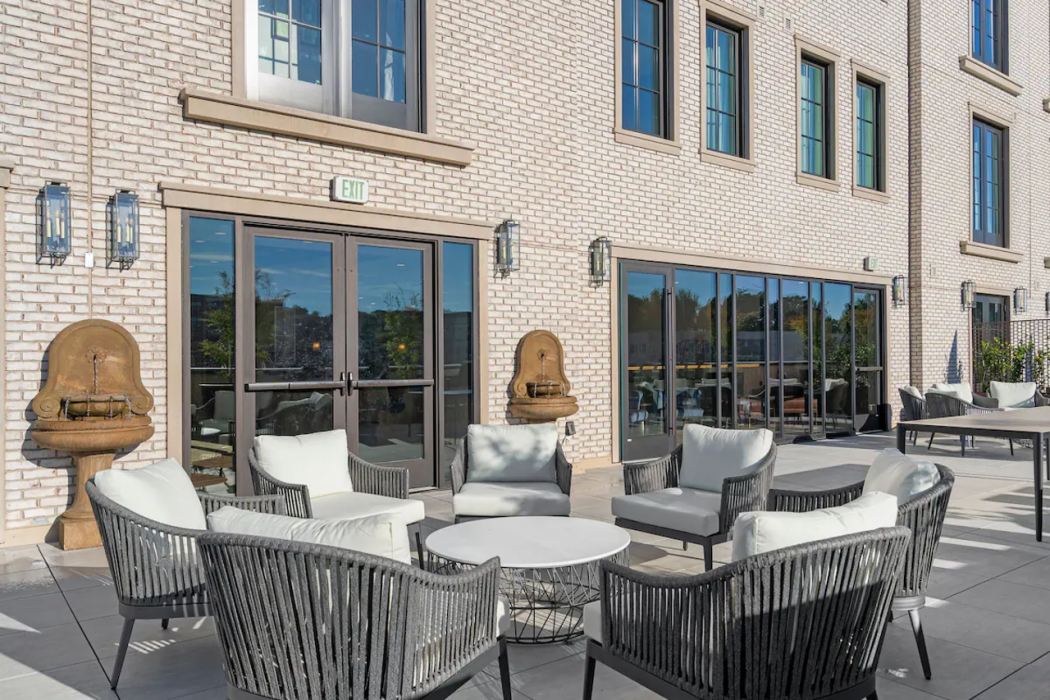 The Shepherd Hotel Downtown Clemson 2/46