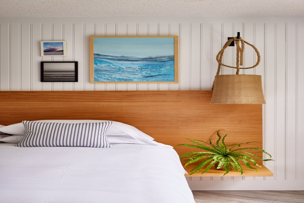 Bluebird Parker Beach Lodge 11/27