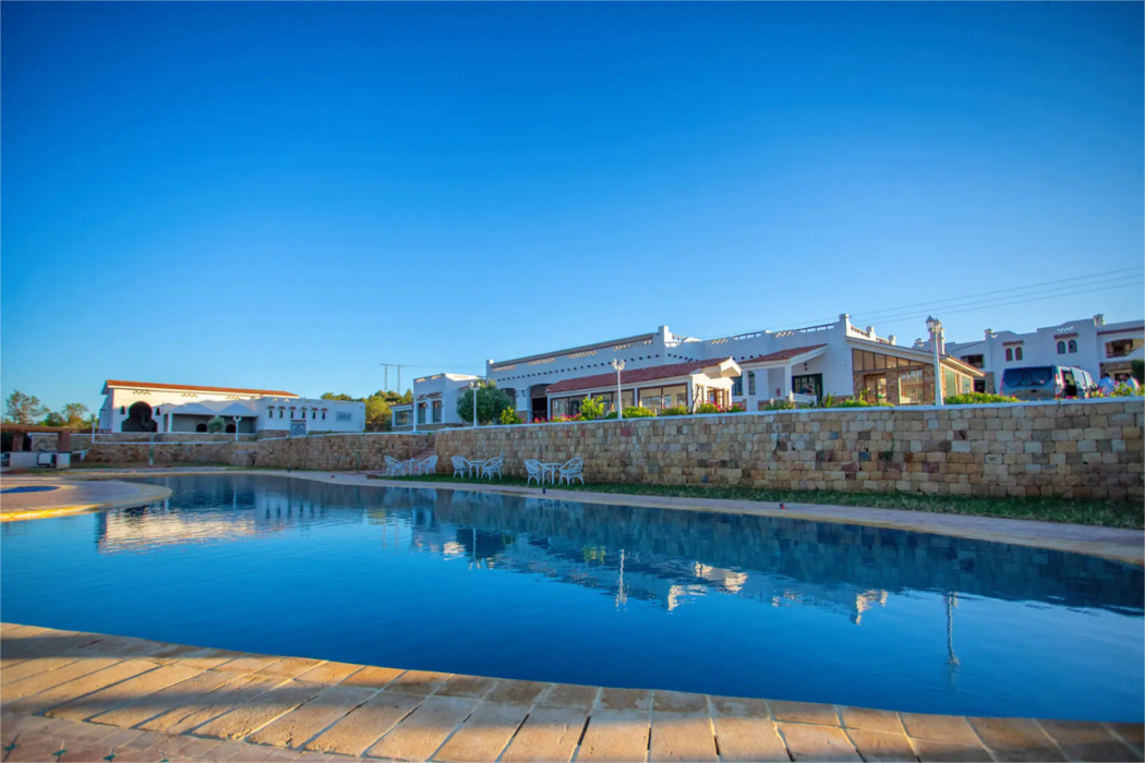 Hotel El Cortijo Spa 39/58