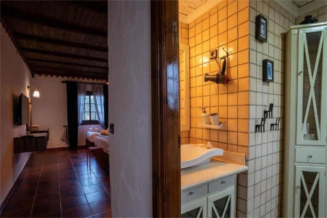 Hotel El Cortijo Spa 34/58