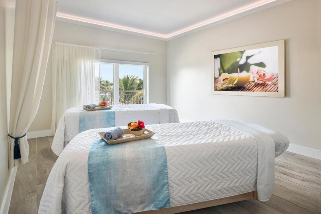 Margaritaville Beach Resort Fort Myers 18/50