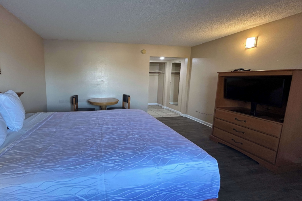 Motel6 Selma, CA 10/57