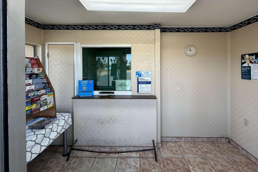Lobby at Motel6 Selma, CA, SELMA - CA