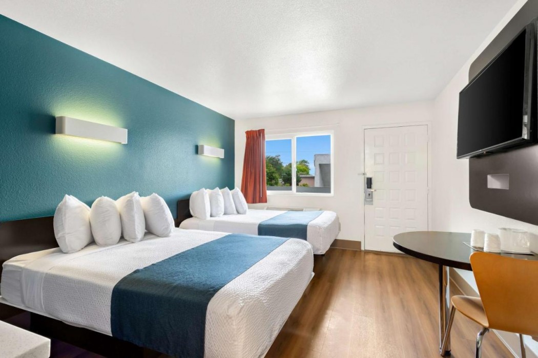 Studio6 Suites Carpinteria, CA - Santa Barbara - South 9/27