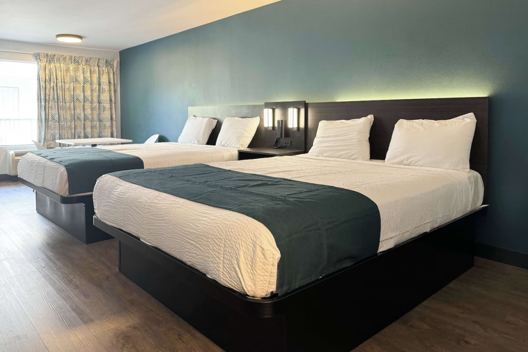 Room at Studio6 Suites Gardena, CA, GARDENA - CA