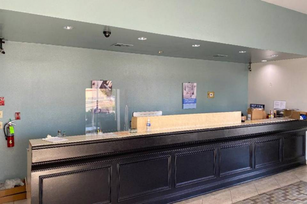 Studio6 Anaheim Hills, CA 6/33