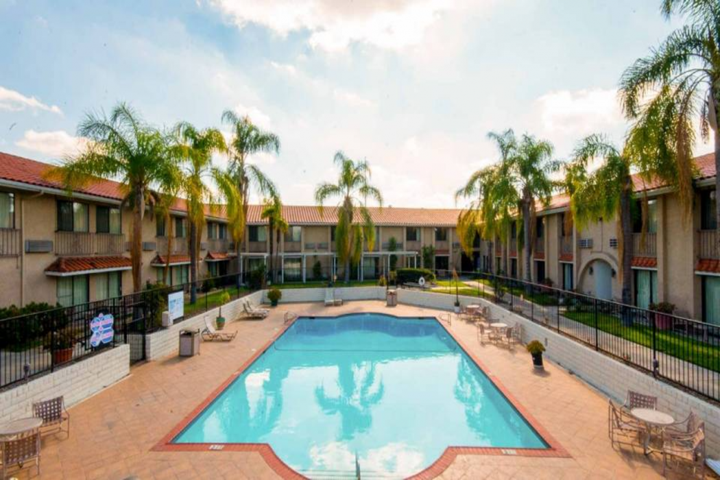 Studio6 Anaheim Hills, CA 26/33
