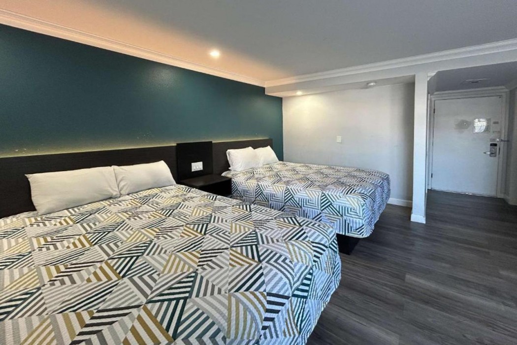Studio6 Suites Buena Park, CA – Anahiem/Near Maingate Knotts 8/33