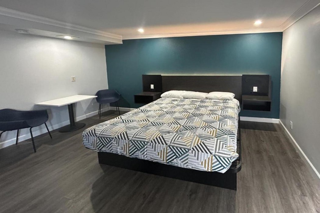 Studio6 Suites Buena Park, CA – Anahiem/Near Maingate Knotts 6/33