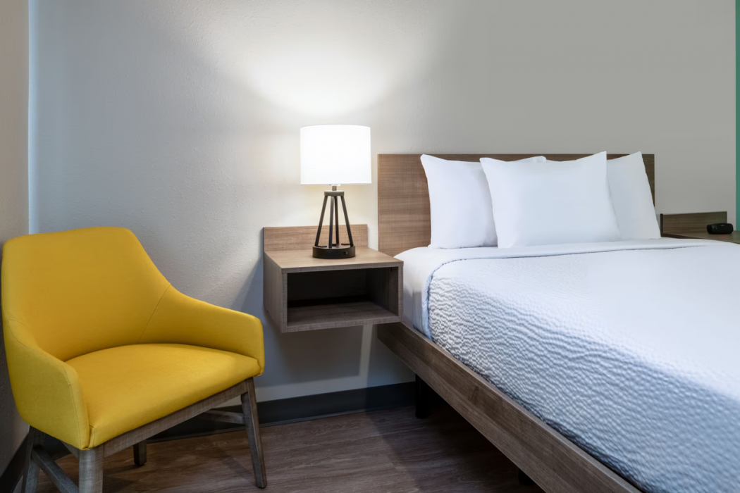 ECHO Suites Extended Stay by Wyndham Johnson City Medical CR 27/69