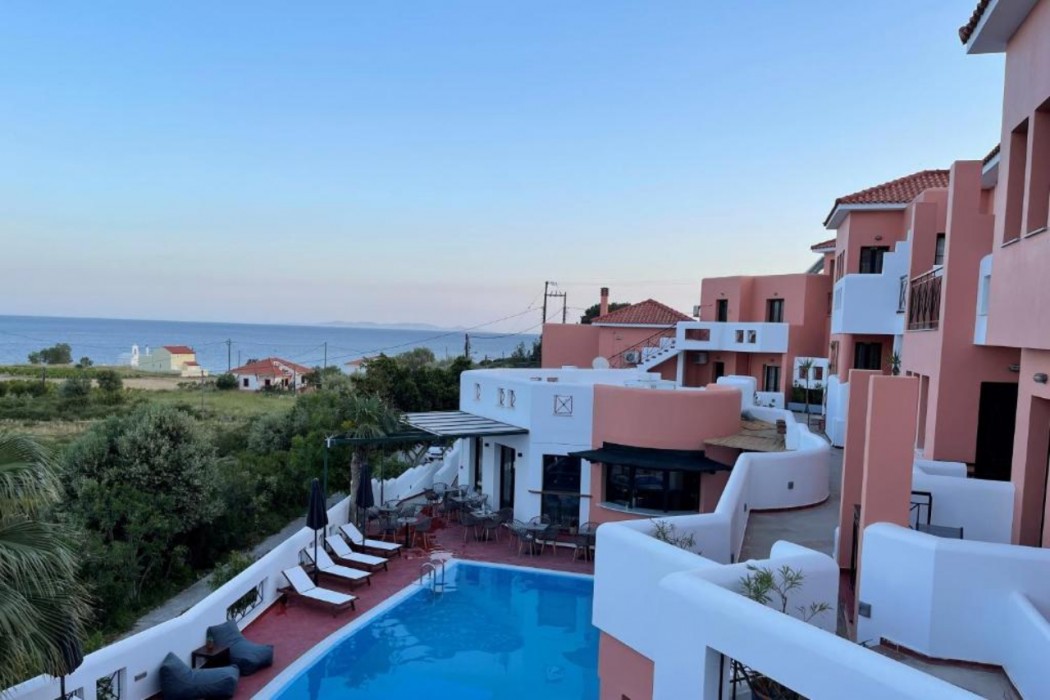 Nisea Hotel Samos 14/106
