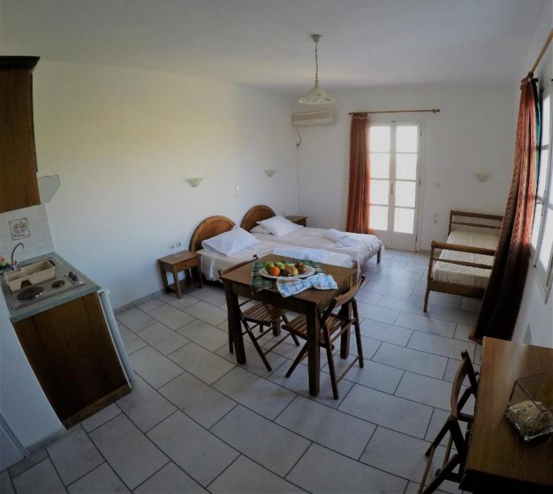 Birbas Hotel 80/128