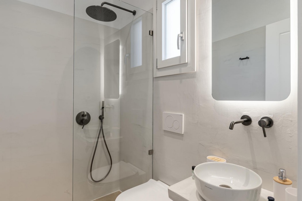 Birbas Hotel 68/128