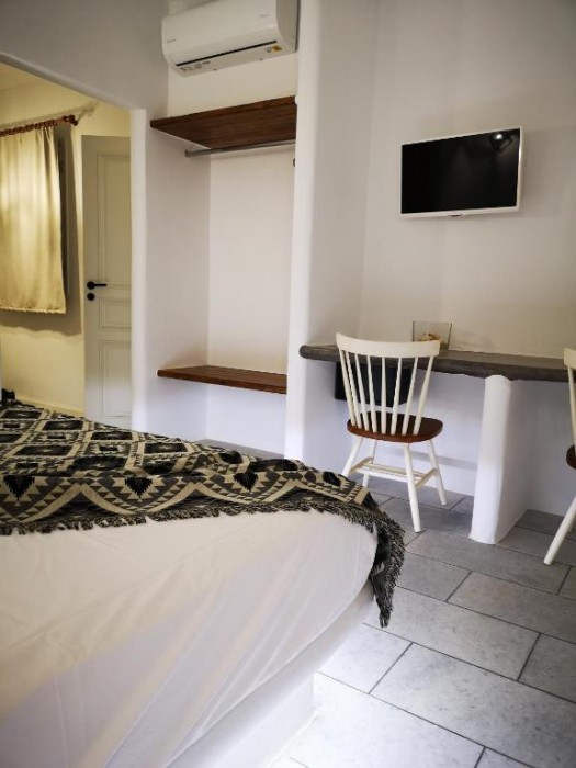 Birbas Hotel 93/128