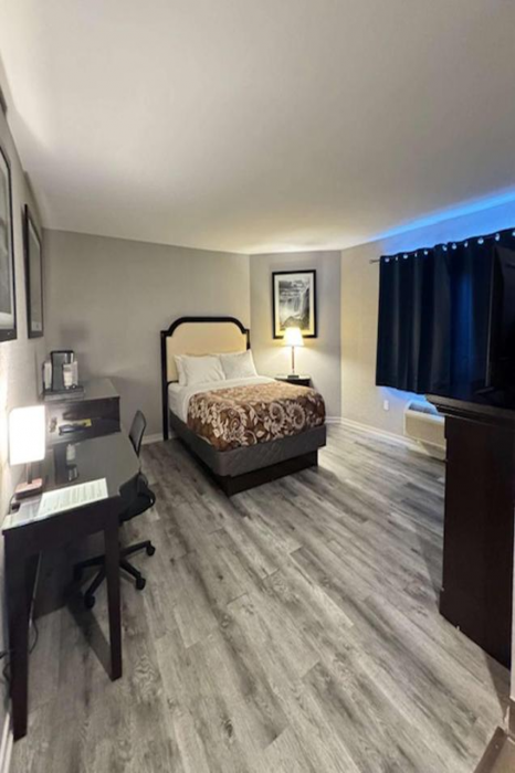 Big Bird Inn Wawa, SureStay Collection by Best Western 6/12
