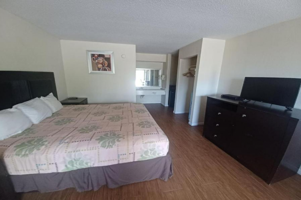 Executive Inn Port Lavaca by OYO 7/40