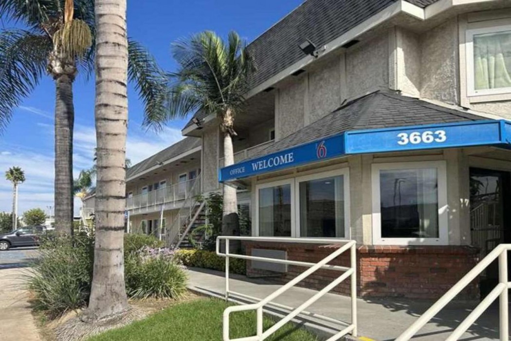 Studio6 Suites - Riverside, CA - South