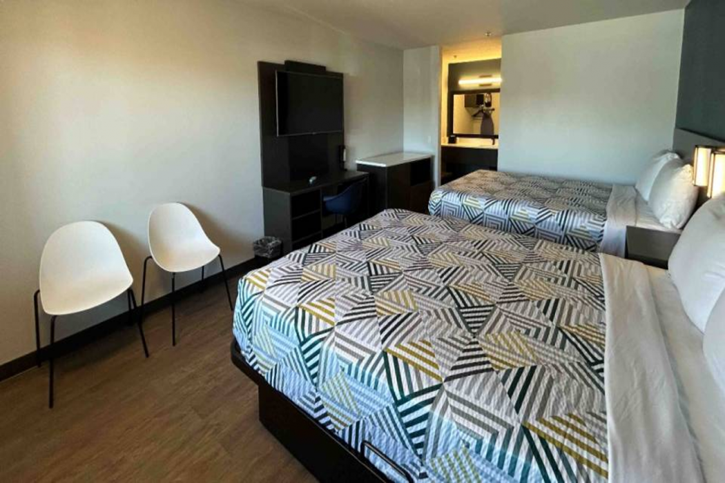 Motel6 Lake Elsinore, CA 13/29