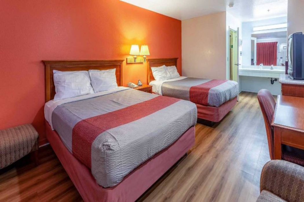 Motel6 Stockton, CA - East 9/29