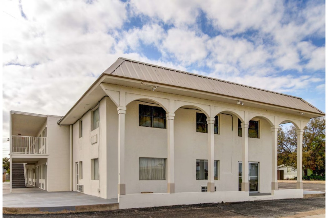 Motel6 Waco, TX - Lacy Lakeview photo4