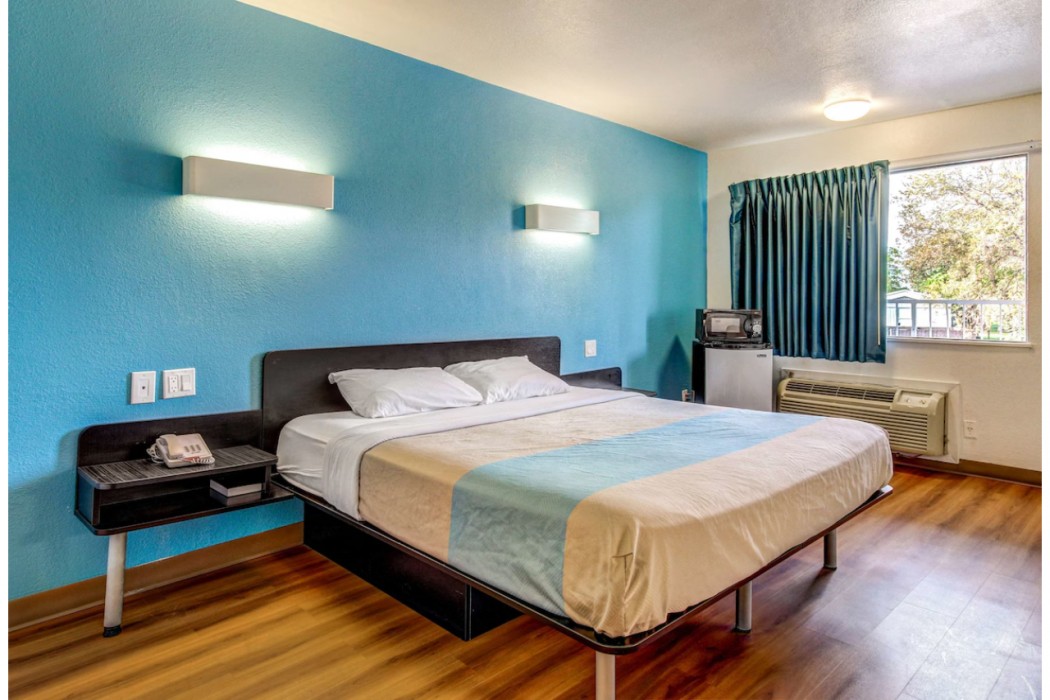 Motel6 Waco, TX - Lacy Lakeview 20/49