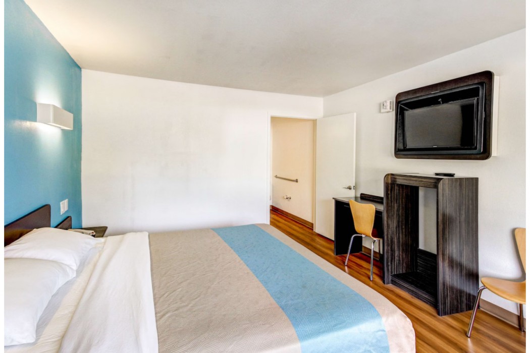 Motel6 Waco, TX - Lacy Lakeview 17/49
