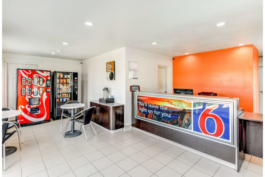Motel6 Waco, TX - Lacy Lakeview 8/49