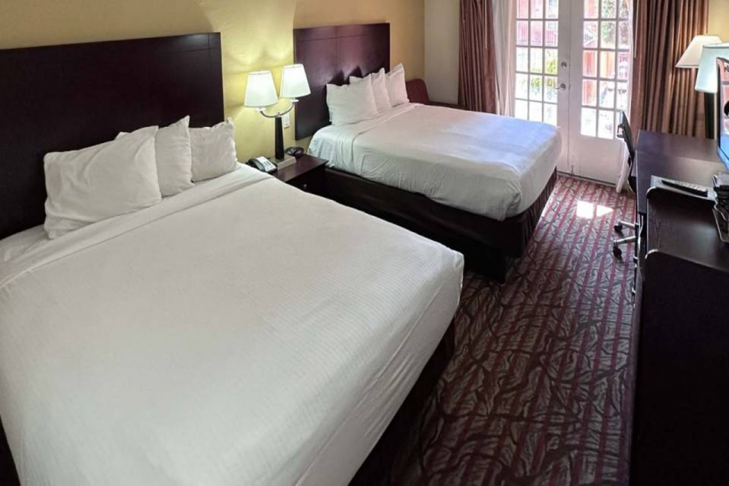 Studio6 Suites Dallas, TX - Downtown 10/27