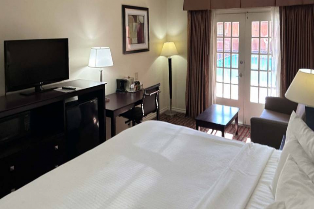 Studio6 Suites Dallas, TX - Downtown 12/27