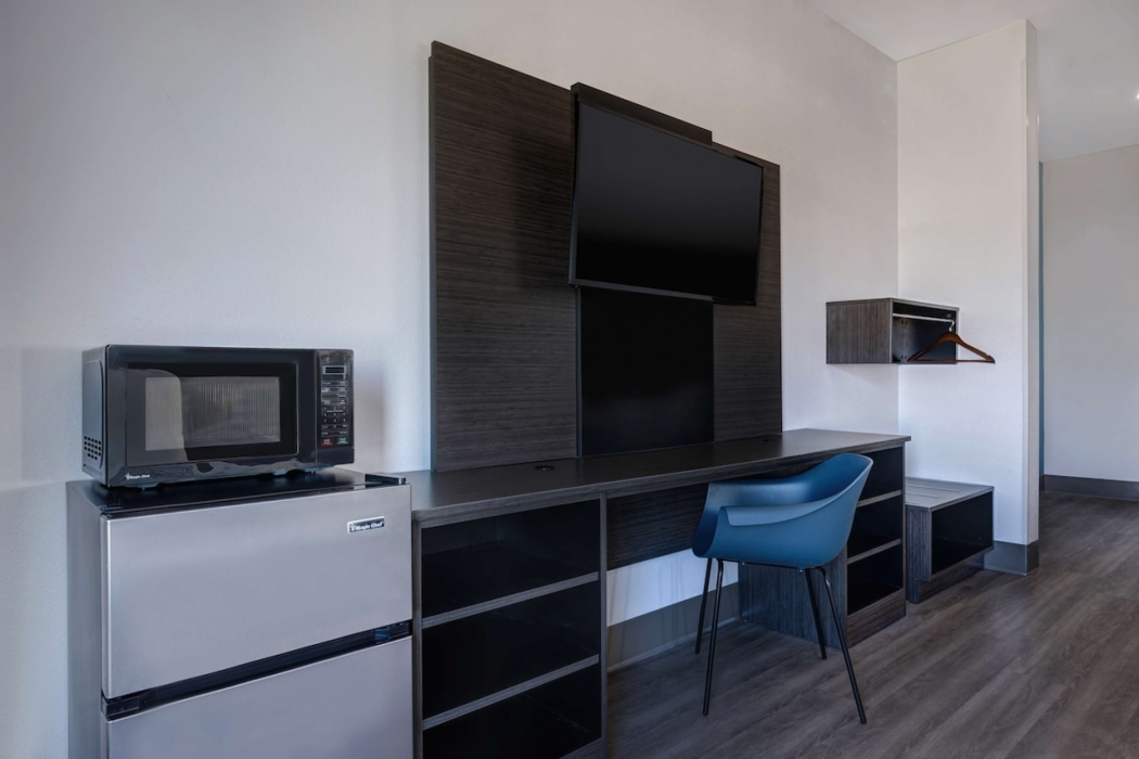 Motel6 Dallas, TX - Methodist Charlton Medical Ctr. 12/50