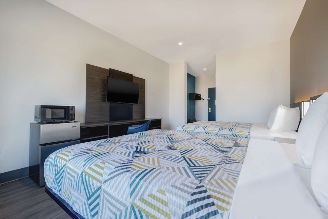 Motel6 Dallas, TX - Methodist Charlton Medical Ctr. 11/50
