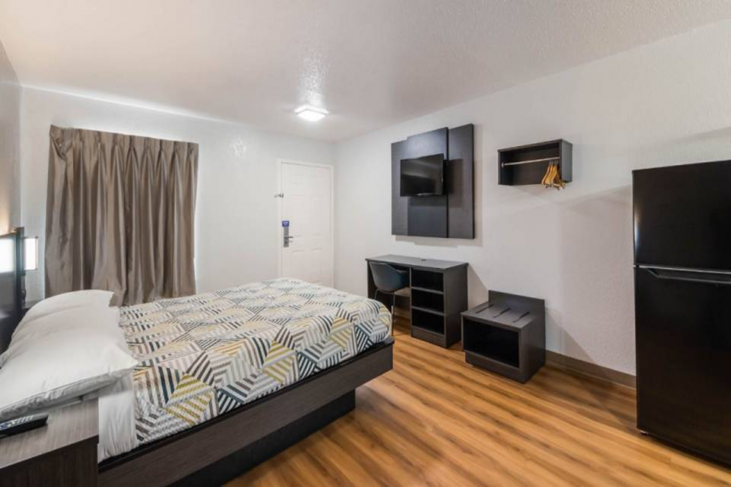 Studio6 Laredo, TX - North I 35 13/47