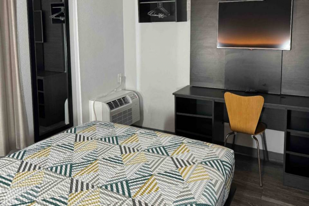 Motel6 Brownsville, TX 22/70