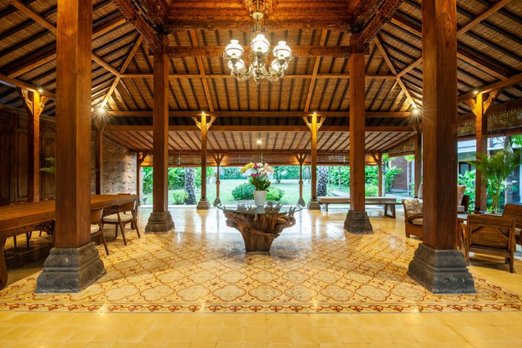 Griya Shanti Suites 19/37
