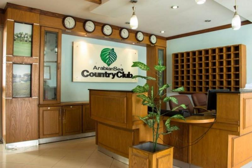 Arbian Sea Country Club 12/49