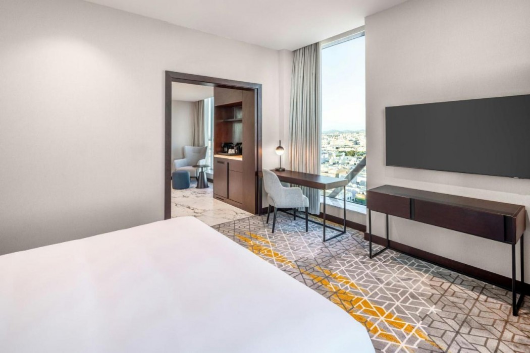 فندق فور بوينتس باي شيراتون جدة طريق الملك فهد(Four Points by Sheraton Jeddah King Fahd Road) 14/50
